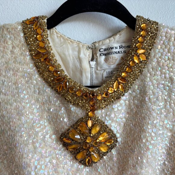 Amazing Iridescent Sequin Top with Jeweled Neckline - Vintage 50's-60's - Picture 2 of 14